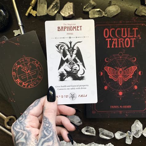 Occult tarit deck